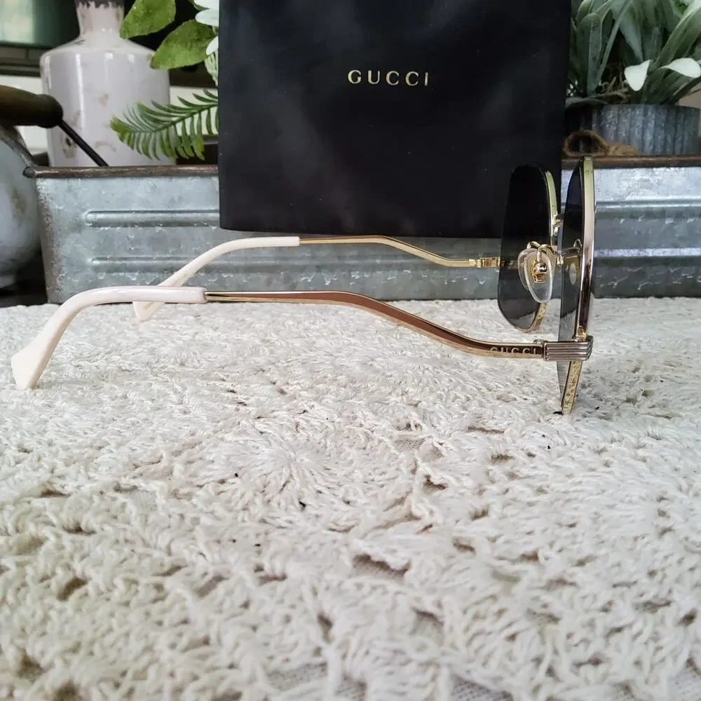 Gucci Baddie Retro Gold White Metal Frame Oversized Geometric Sunglasses